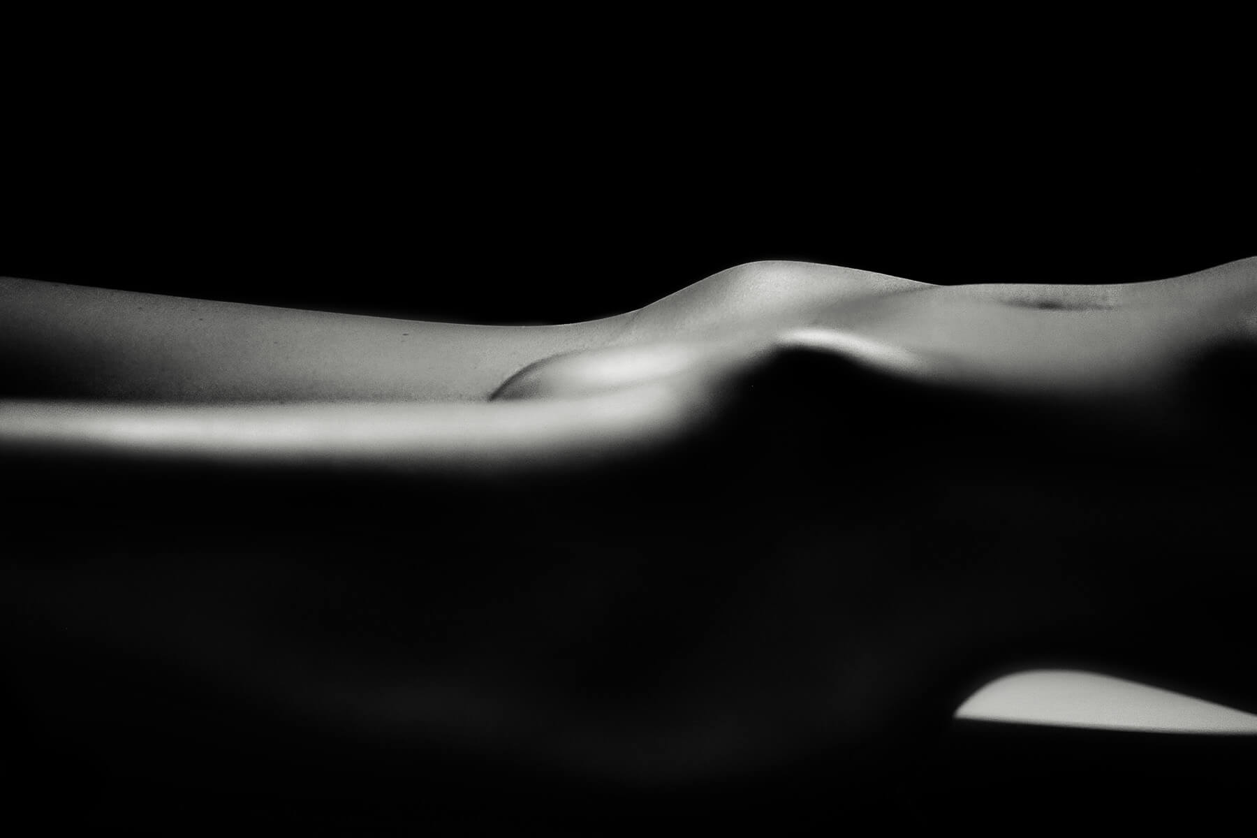 DUNES — Bodyscape geography by Alex Manfredini